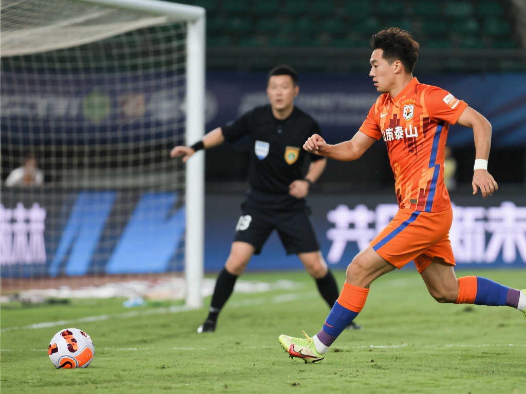 表現不僅給 表現不僅給